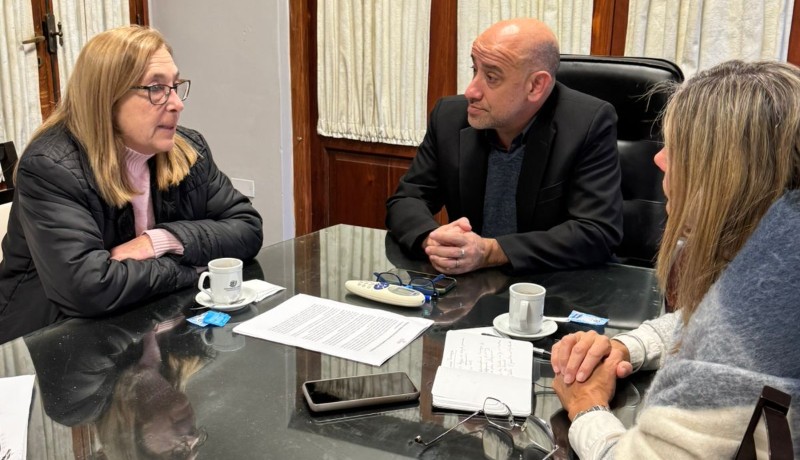 El Defensor NNyA se reunió con la titular del RUAGA